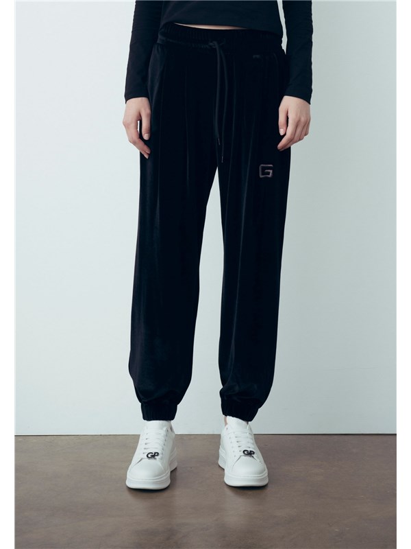 GAëLLE Jogging trousers Black