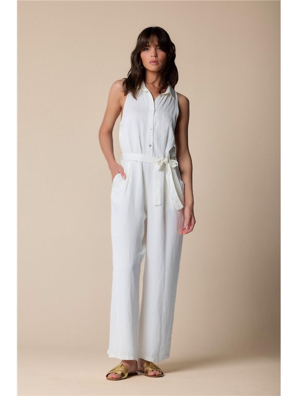 Kocca Suit White