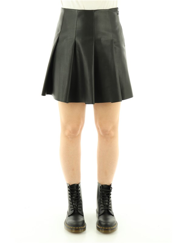Jijil Skirt Black