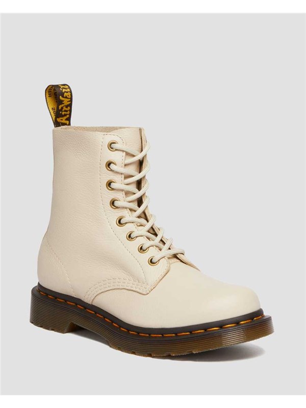 Dr. Martens Amphibian 