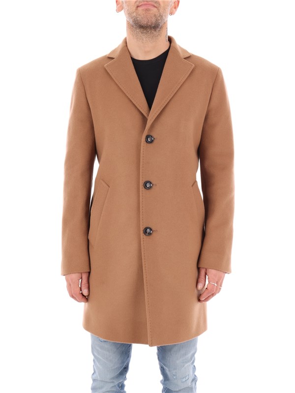Normeet Overcoat na